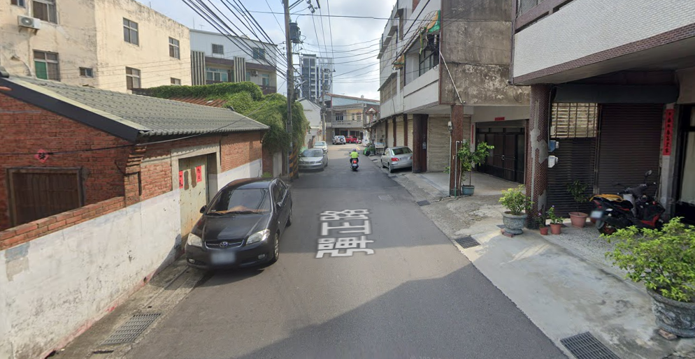 位於台中市大甲區彈正路57-4號3層樓的法拍屋照片_0